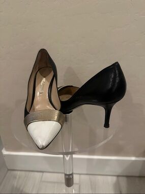 Nicholas Kirkwood Black, White and Gold Colorblock Pointed Pumps
